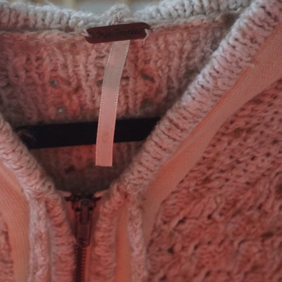 Free People Sweater - Picture 4 of 5